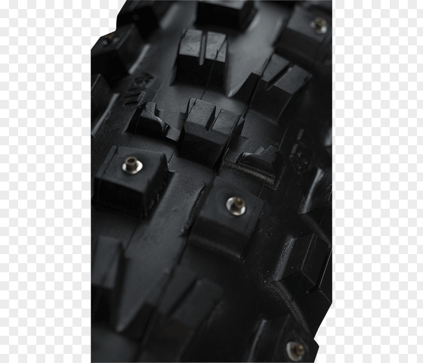 Floating Tread Nicotine Siping Car Tire PNG