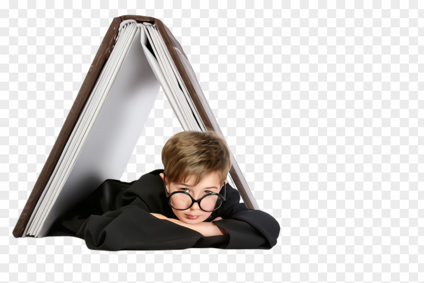 Reading Triangle Sitting Furniture PNG