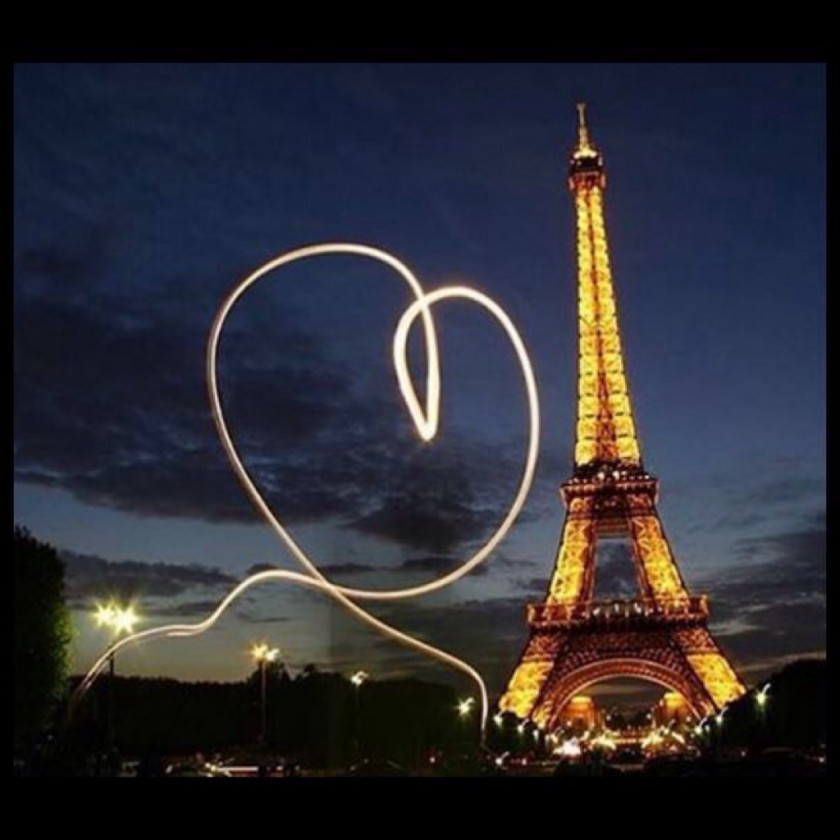 Paris Eiffel Tower Arc De Triomphe Seine November 2015 Attacks Bastille Day Fireworks Display PNG
