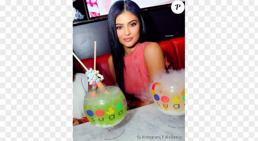 Kylie Jenner Sugar Factory American Brasserie Orlando Restaurant Food PNG