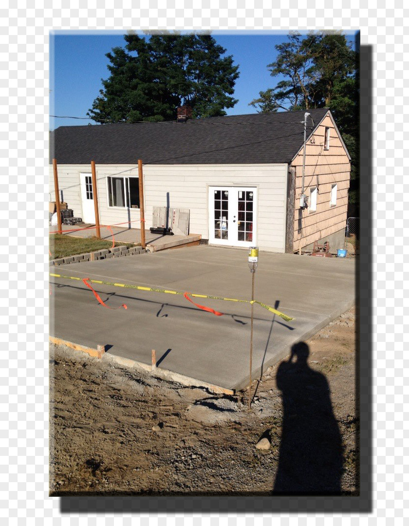 Concrete Sidewalk Window House Roof Residential Area Driveway PNG