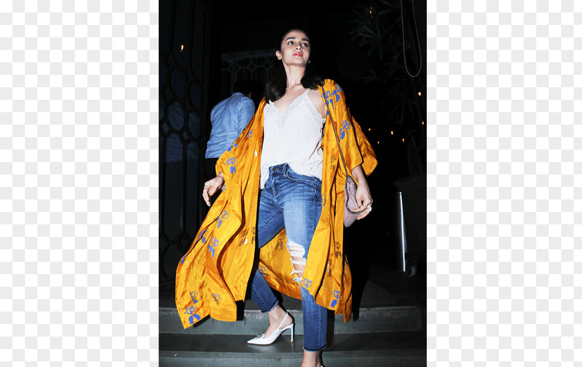 Deepika Padukone Fashion Birthday Shrug Bollywood Model PNG