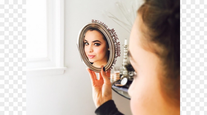 Mirror Sofia Carson Descendants Evie Magic Evil Queen PNG