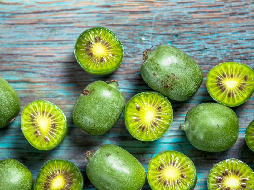 Kiwi Hardy Actinidia Deliciosa Avocado Berry Fruit PNG
