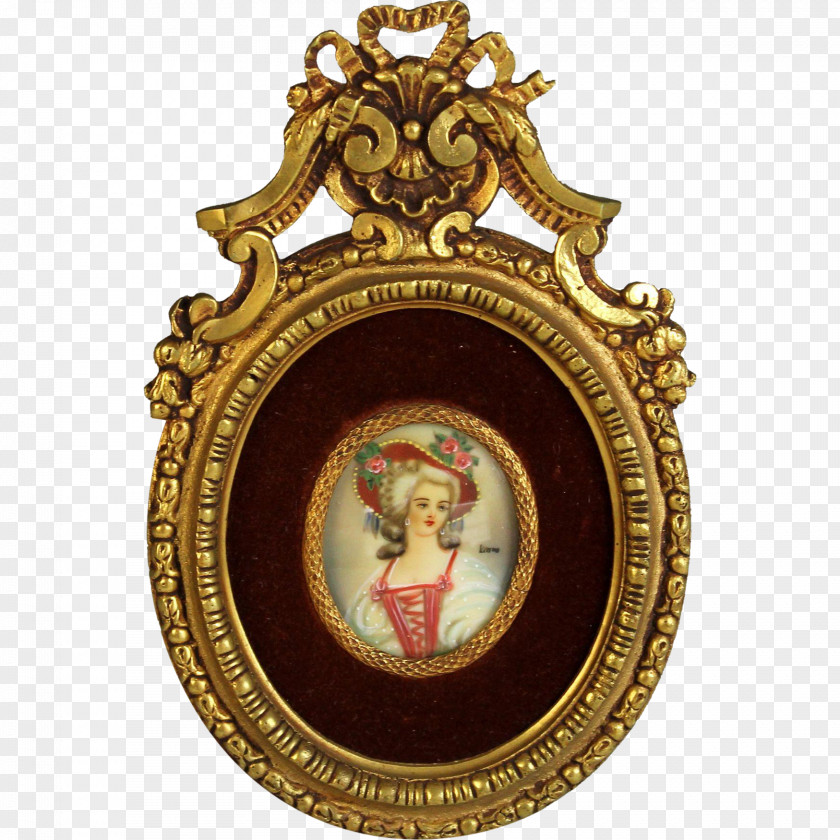 Hand-painted Hat Locket Antique PNG