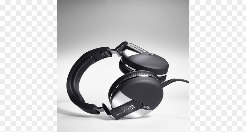 Headphones Ultrasone Performance 820 Surround Sound PNG