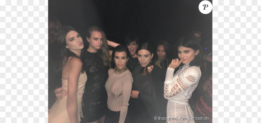 Kris Jenner Fashion Model Haute Couture Balmain Socialite PNG