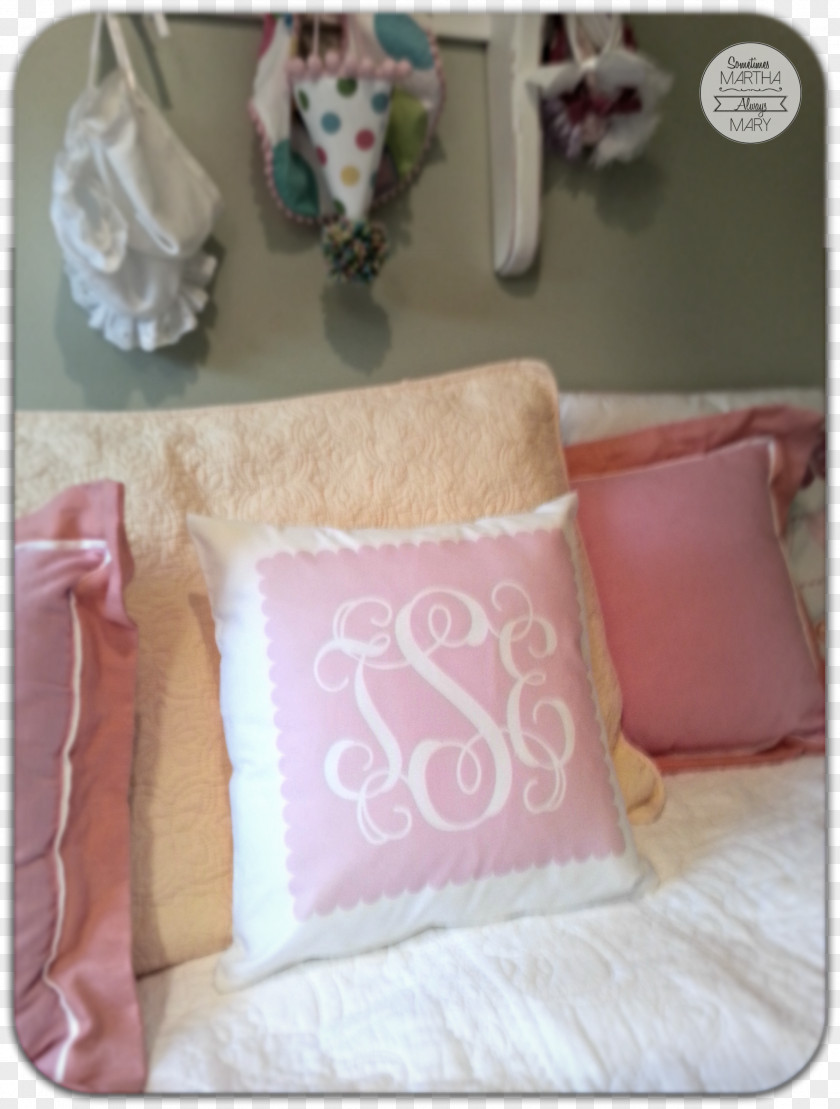 In The Dormitory Ate Luandun Linens Pink M Cushion PNG