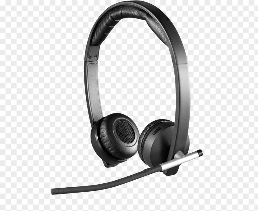 Wearing A Headset Xbox 360 Wireless Headphones Logitech Digital Enhanced Cordless Telecommunications PNG