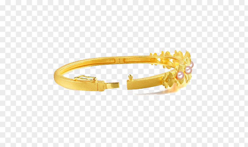 Chow Sang Gold Jewelry Clover Marriage Dowry Bracelet Female 88900K Series Three Bangle Jewellery PNG