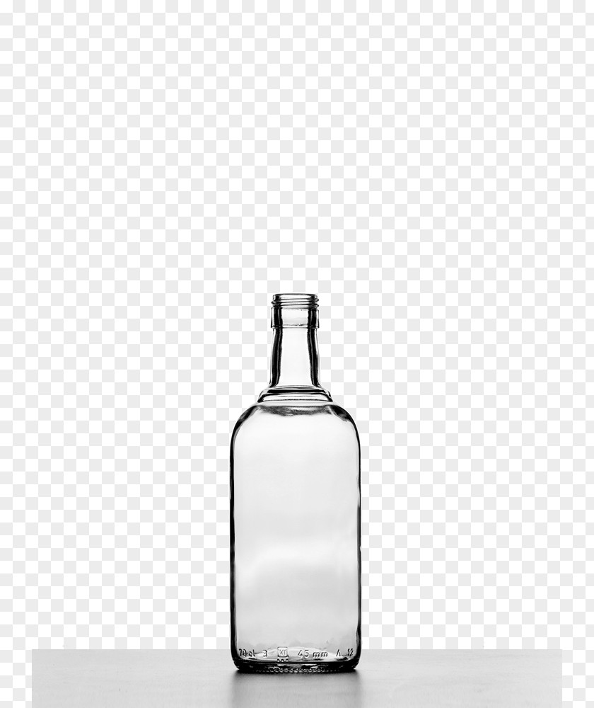 Vodka Glass Bottle Distilled Beverage Decanter Liquid PNG