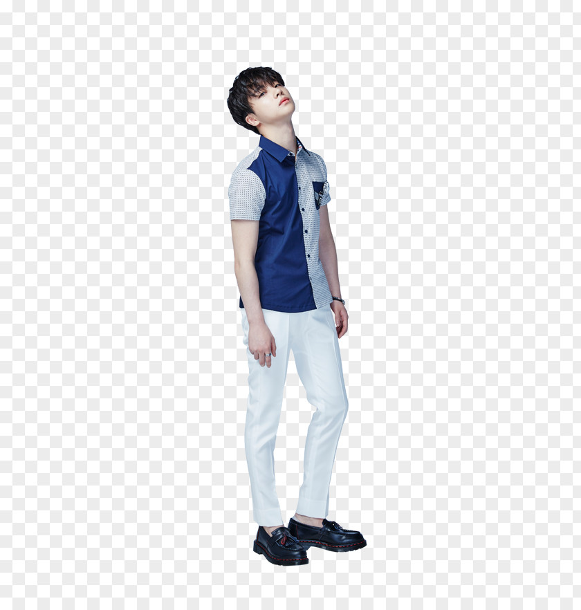 Jeans T-shirt Shoulder Outerwear Sleeve PNG