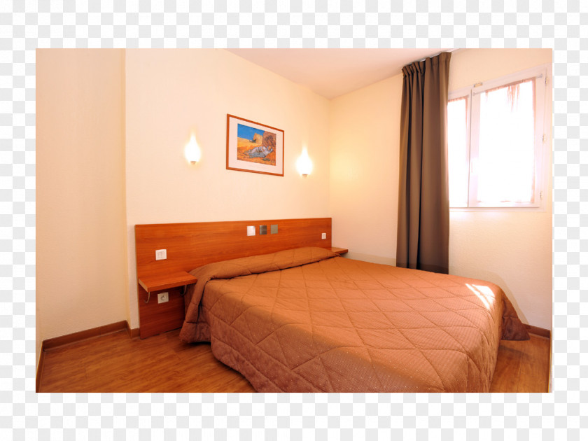 Sea Side Bed Frame Bedroom Hotel Property Suite PNG