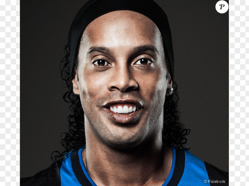 Brad Pitt Ronaldinho Football Player FC Barcelona Sport PNG