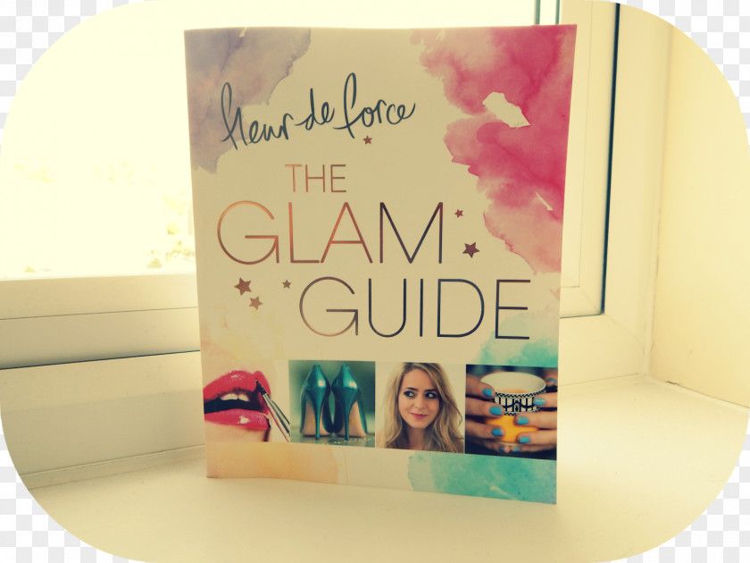 Book The Glam Guide Luxe Life: Everyday Luxuries For Lovers Of Beauty, Fashion & Food Amazon.com YouTuber PNG