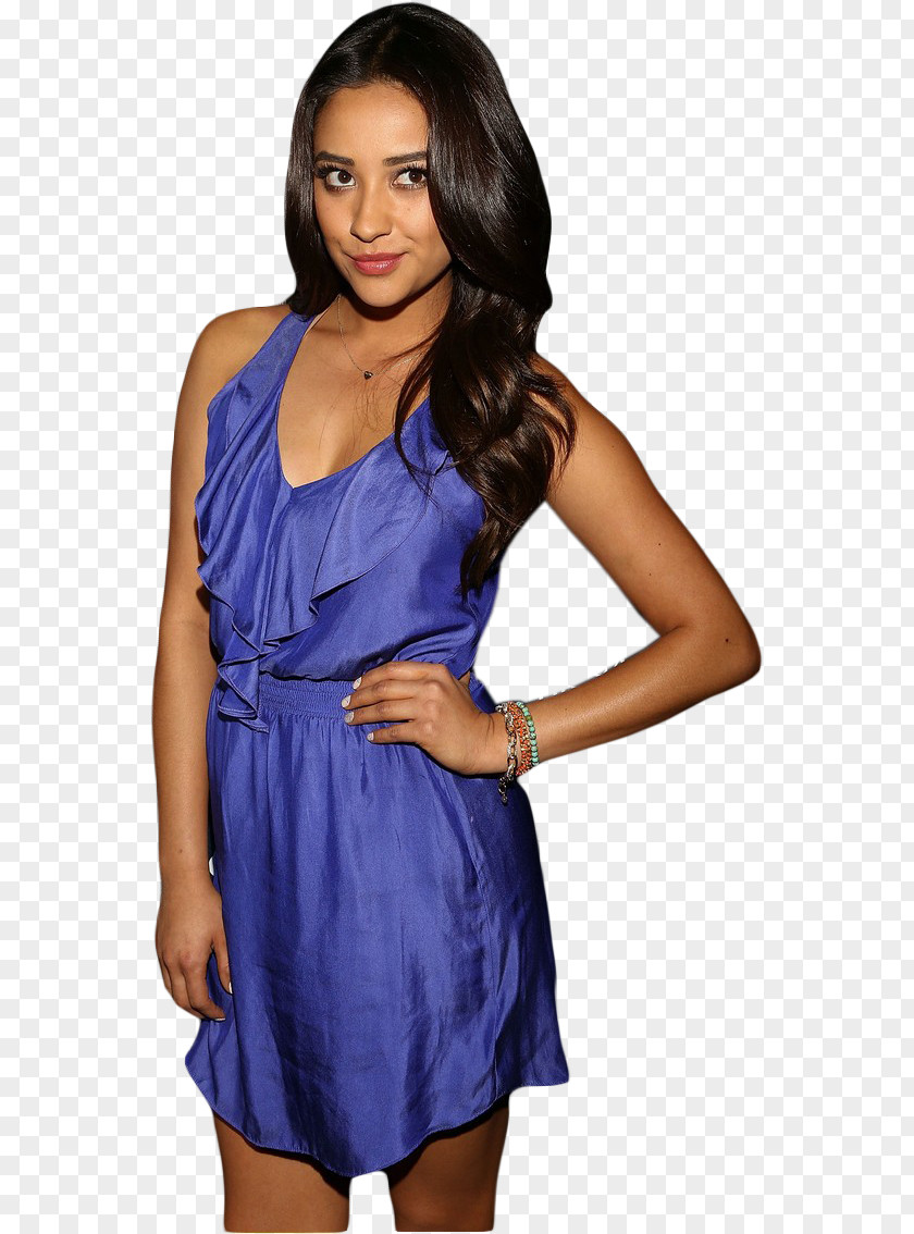 Shay Mitchell Wikia PNG