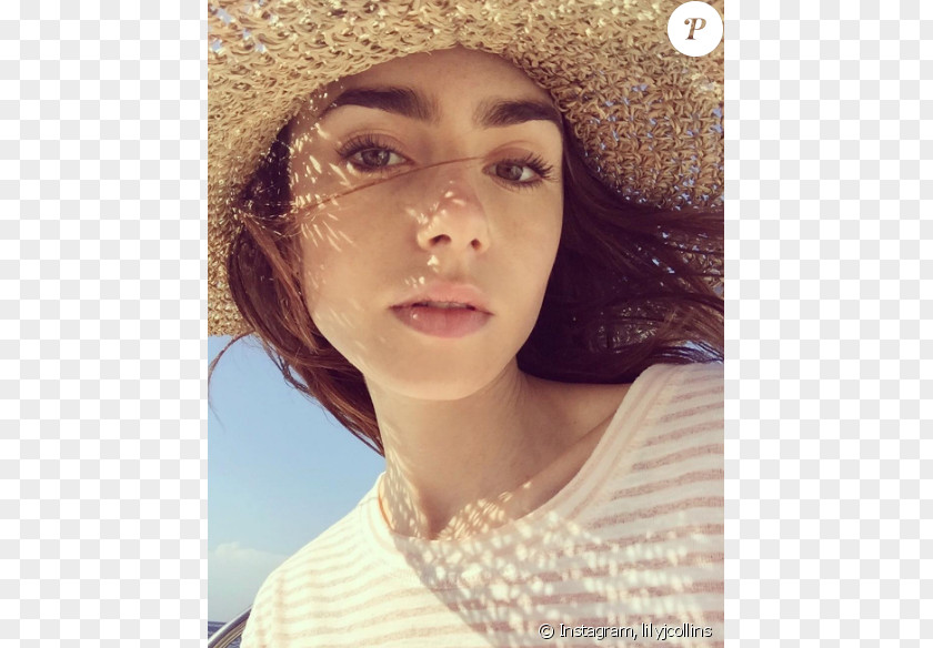Snow White Lily Collins Mirror Actor Celebrity PNG