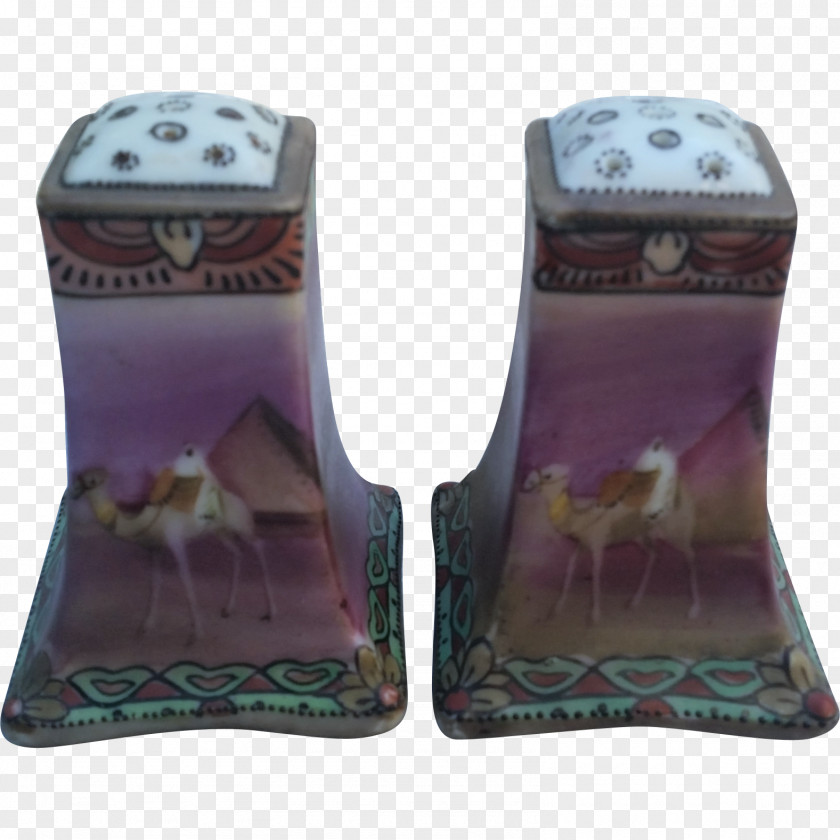 Hand-painted Arab People Salt And Pepper Shakers PNG