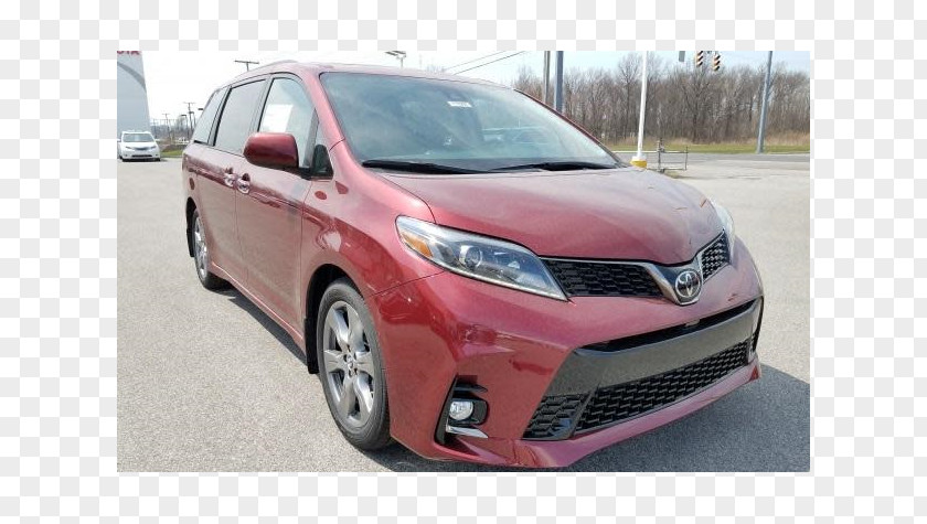 Toyota Minivan 2018 Sienna Car 2012 LE 3.5L V6 AWD Passenger Van PNG