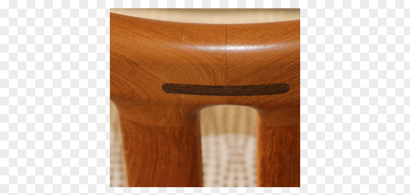 Short Legs Wood Stain Varnish /m/083vt PNG