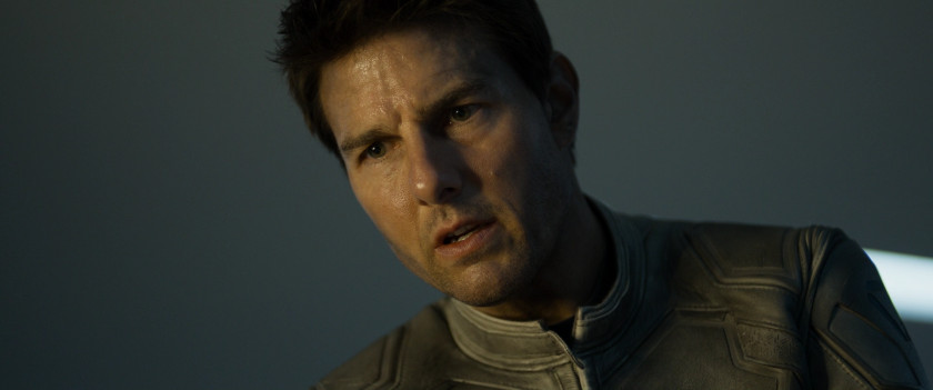 Tom Cruise Earth Oblivion Jack Harper Film 720p PNG