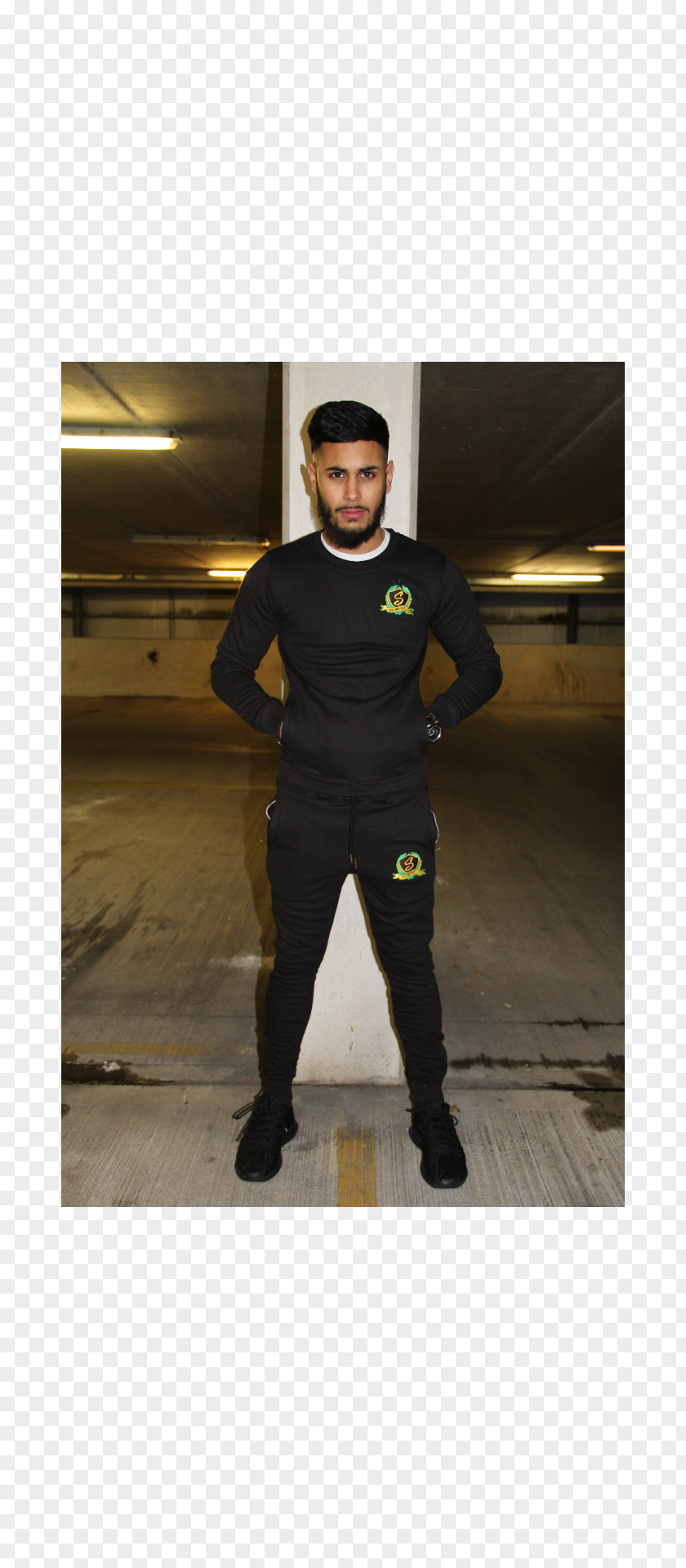 SOLD OUT T-shirt Tracksuit Sweater Pants PNG