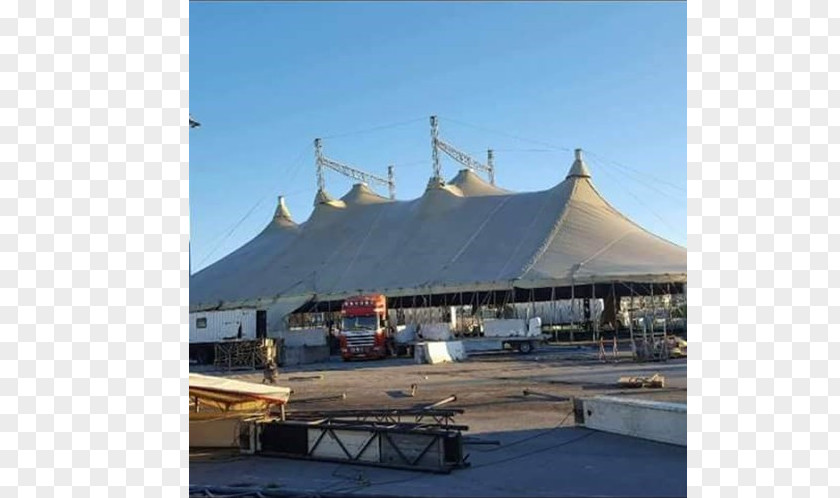 Jenna Dewan Circus Tent Lion Clown 0 PNG