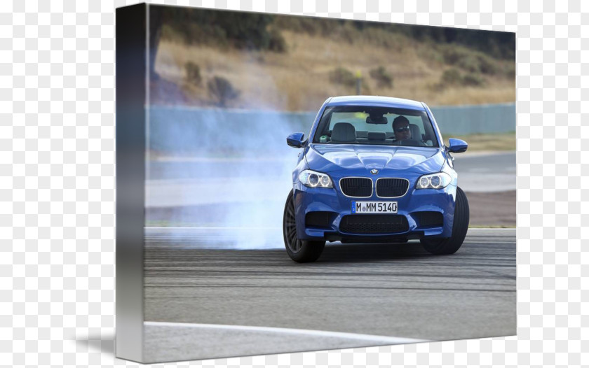 Highway Track 2013 BMW M5 Mid-size Car 320 PNG