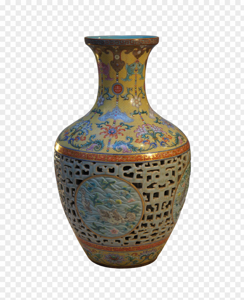Vase Qing Dynasty Qianlong U8f49u5fc3u74f6 Falangcai Porcelain PNG