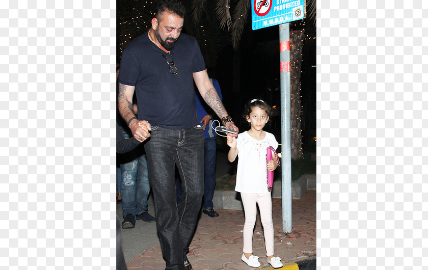 Sanjay Dutt Lehren Family Child Bandra East PNG