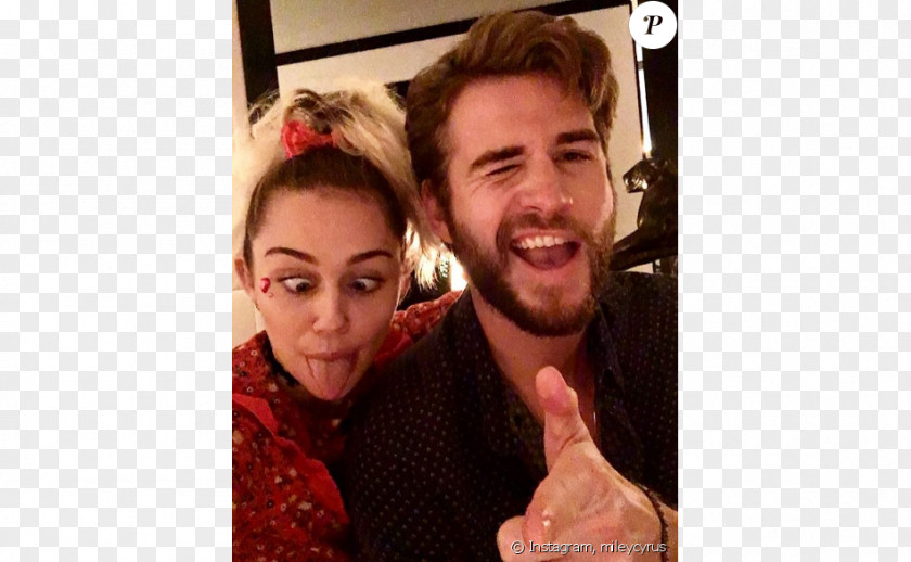 Miley Cyrus Liam Hemsworth Actor Malibu Marriage PNG
