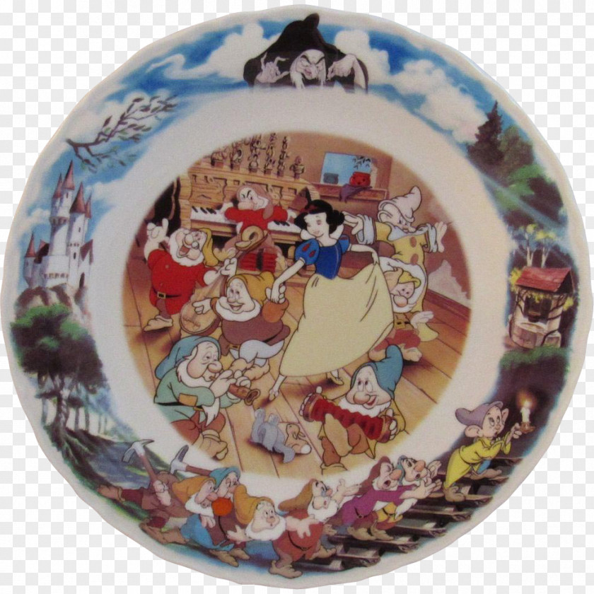 Snow White Dwarfs Porcelain PNG