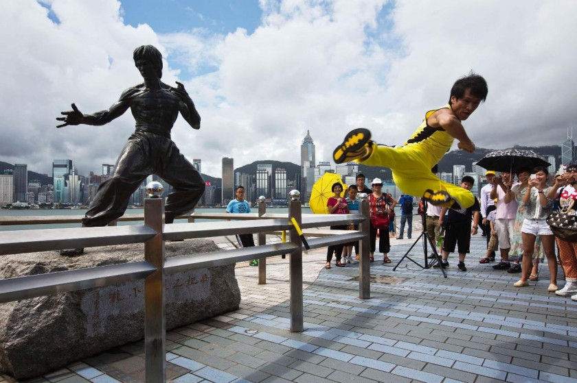 Bruce Lee Statue Of Lee's Fighting Method Flying Kick Actor Martial Arts PNG