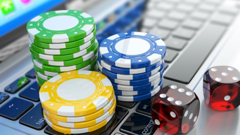 Online Casino Gambling Token PNG gambling token, casino clipart PNG