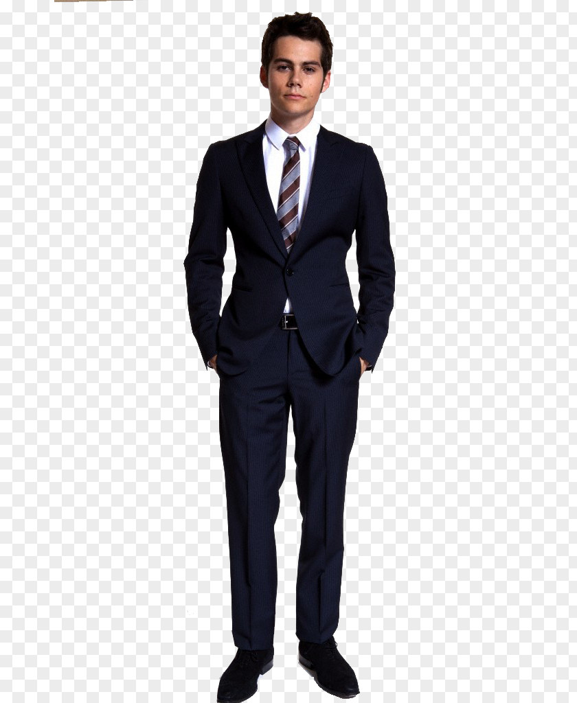 Actor Dylan O'Brien The Maze Runner Suit PNG