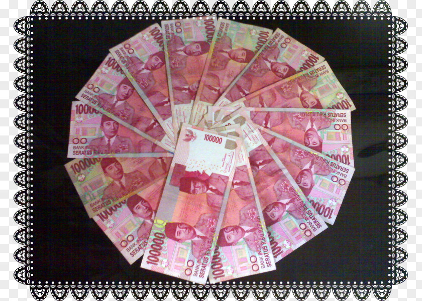 Uang Pink M PNG