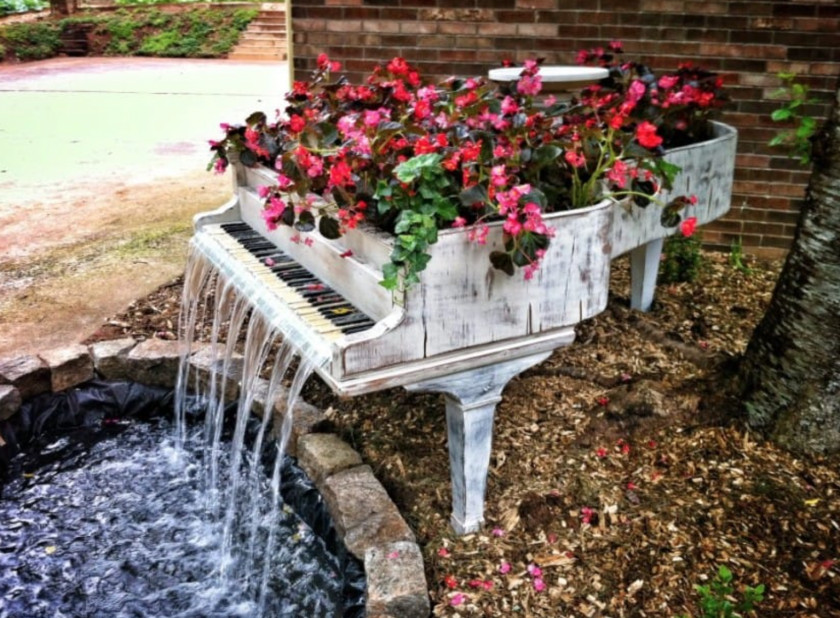 Patio Piano Drinking Fountains Water Feature Garden PNG