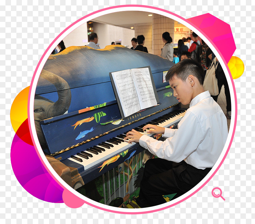 Piano Player Digital Electric Musical Keyboard PNG