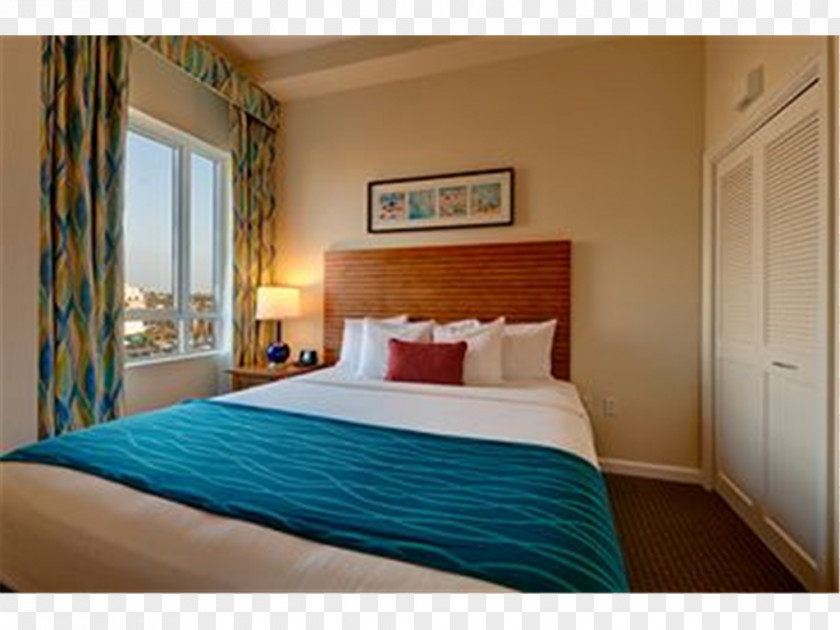 Wyndham Hotels Resorts Oceanside Pier Resort Hotel Suite Bedroom PNG