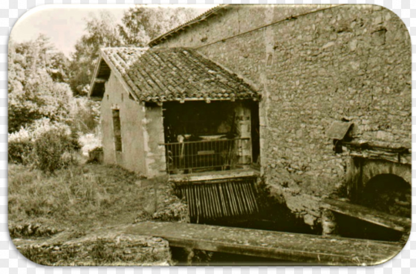 Camping Caravaneige Le Champ Du Moulin Abbaye Saint-Junien De Nouaillé-Maupertuis 