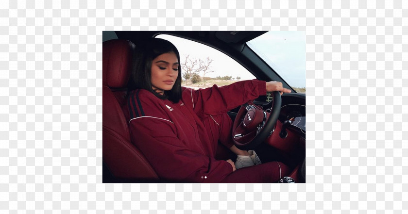 Kylie Jenner Tracksuit Fashion Red Jacket Image PNG