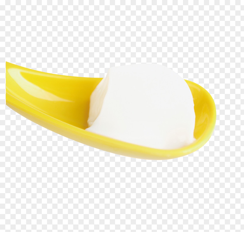 A Spoon Shuangpinai Yellow Material Tableware Angle PNG