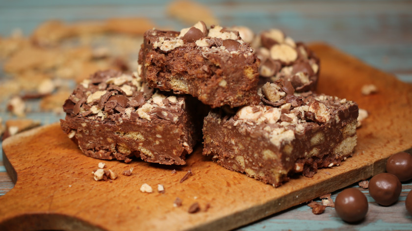 Chocolate Cake Smoothie Rocky Road Brownie Chip Cookie Maltesers PNG