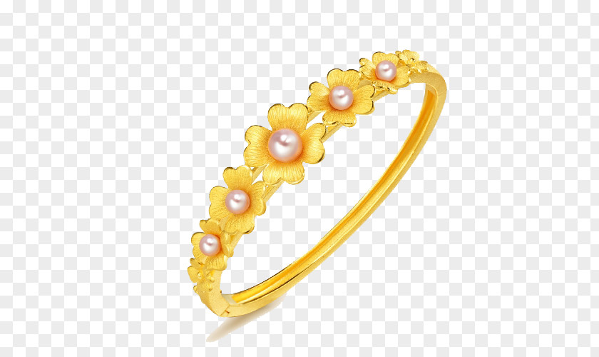 Chow Sang Gold Jewelry Clover Marriage Dowry Bracelet Female 88900K Series Two Jewellery Bangle PNG